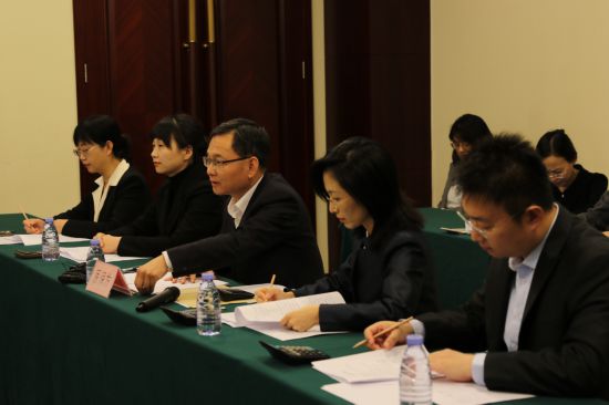11月20日，2023年國家醫(yī)保藥品目錄談判現(xiàn)場。新華社記者 彭韻佳 攝